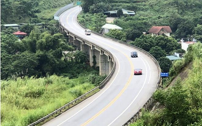 Cao tốc Nội Bài - Lào Cai